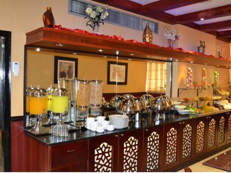 Fortune Hotel Apartments อาบูดาบี ภายนอก รูปภาพ