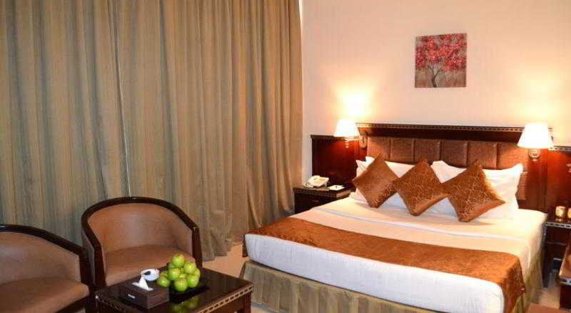 Fortune Hotel Apartments อาบูดาบี ภายนอก รูปภาพ