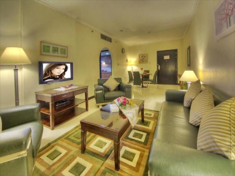 Fortune Hotel Apartments อาบูดาบี ภายนอก รูปภาพ